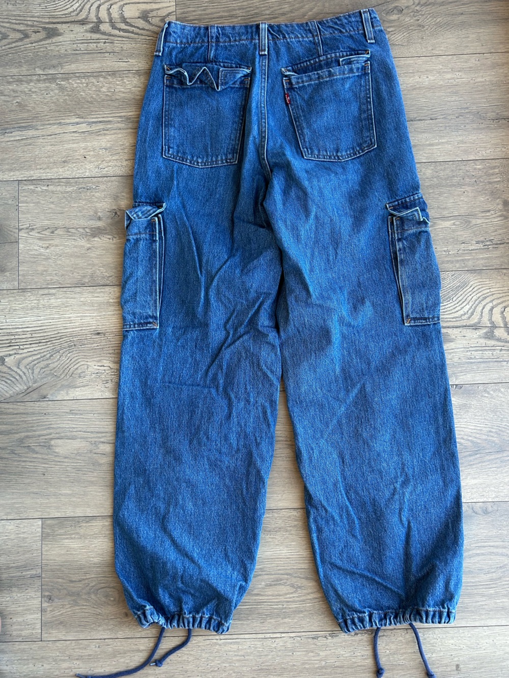 Levi’s ‘94 Baggy Denim Cargo Pants - Picture 7 of 9